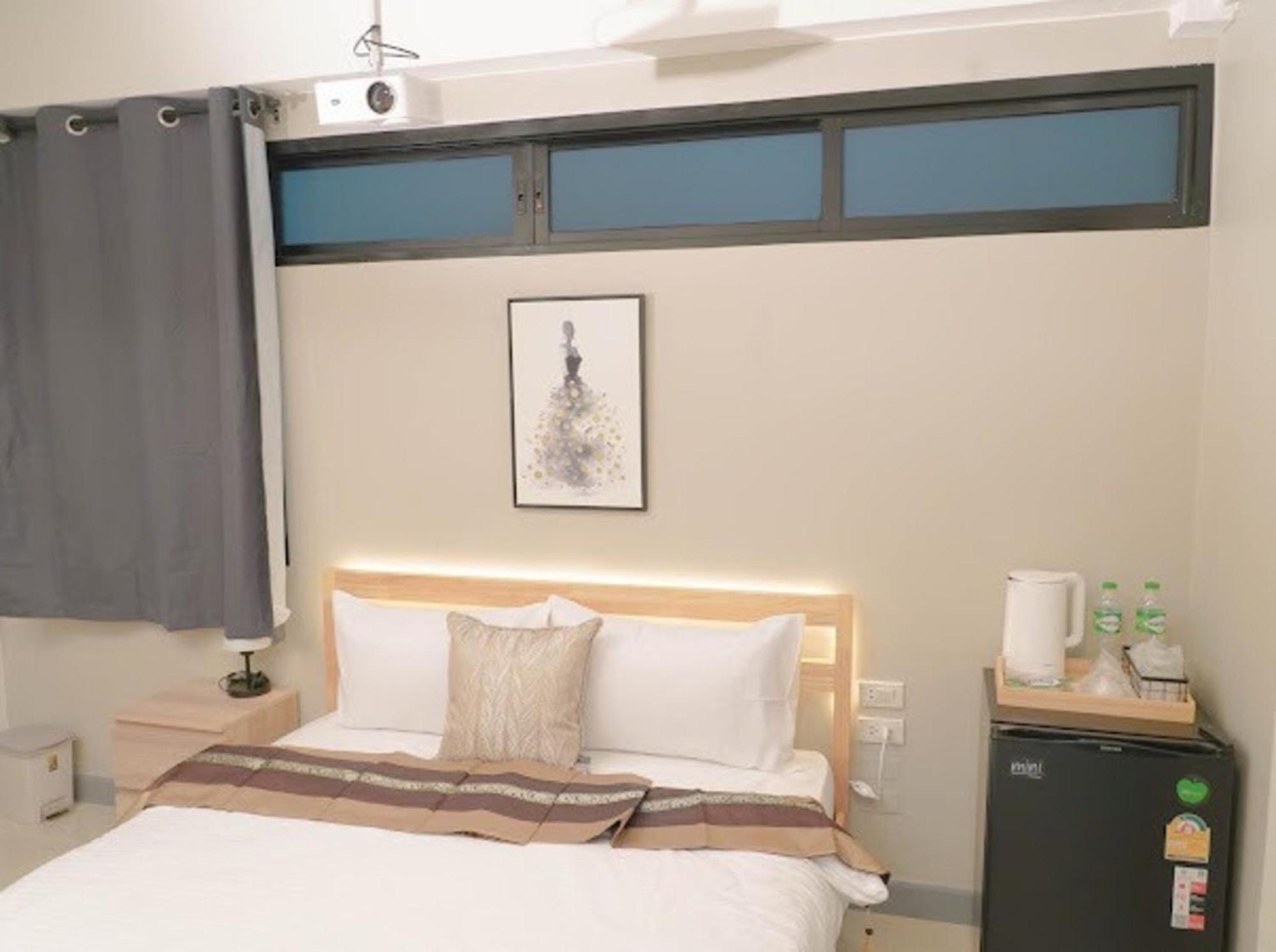 Bnb98 Silom Hotel Bangkok Exterior foto